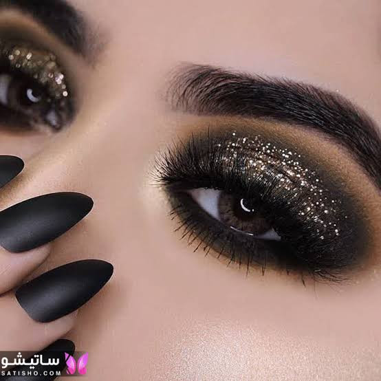 مداد چشم مشکی شاین دار بادوام برند لچیک کد (۲۰۹)
